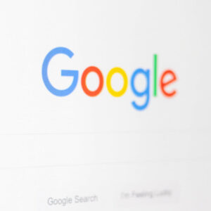 Zrzut ekranu przedstawiający wyszukiwarkę Google